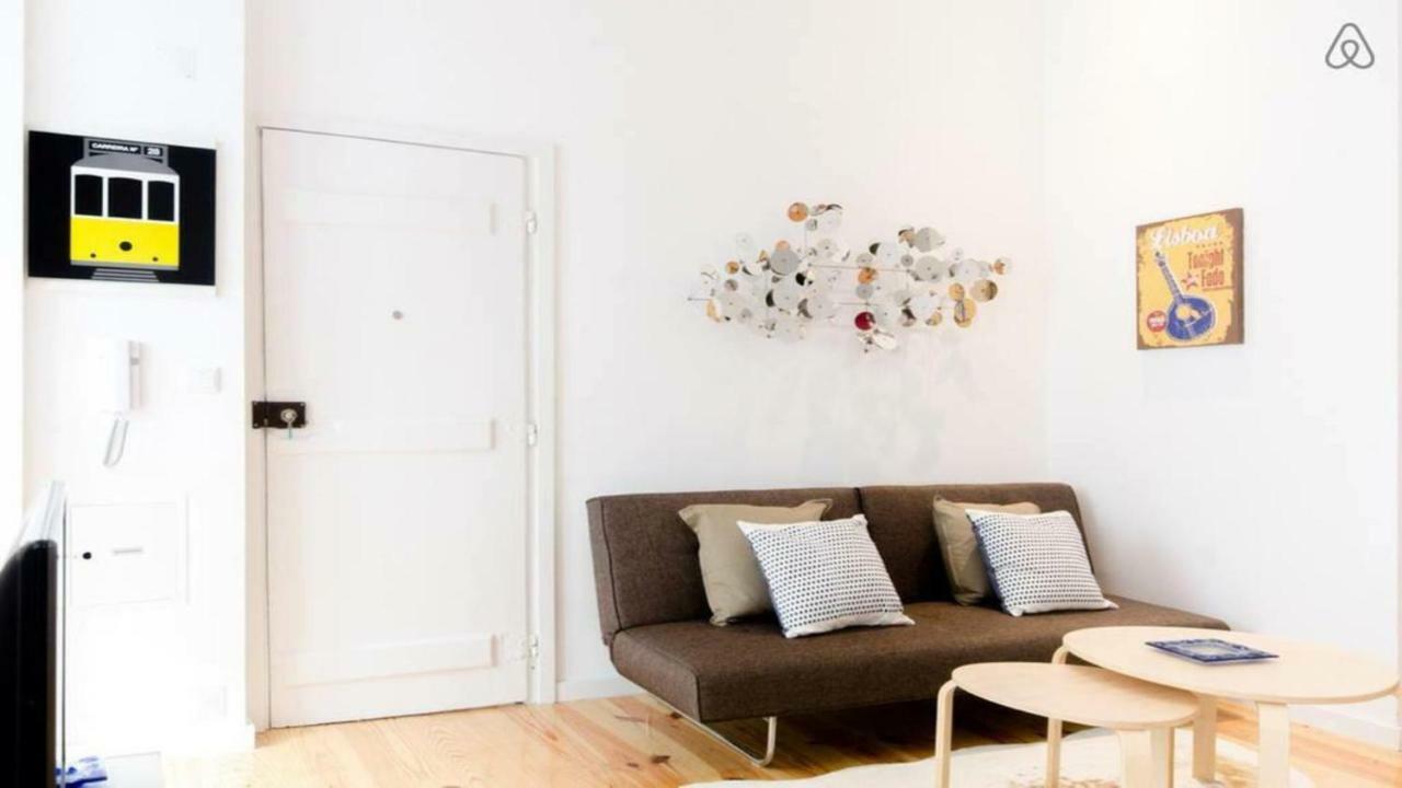 Alfama Charm Apartment Lisbon Bagian luar foto